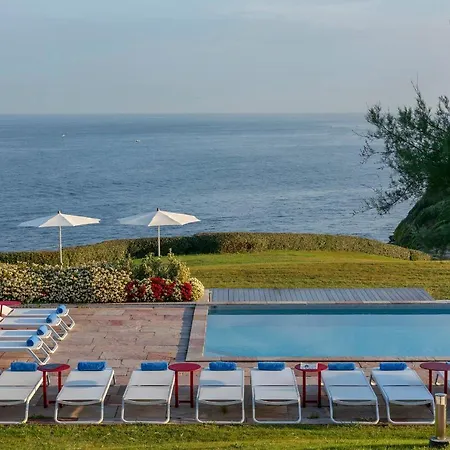La Reserve Hotel