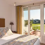 La Réserve 4*