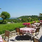 Hotell La Reserve 4*