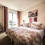La Reserve Hotell 4*
