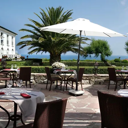 Hotel La Reserve 4*