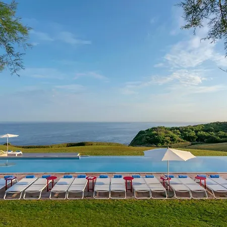 La Reserve Hotel