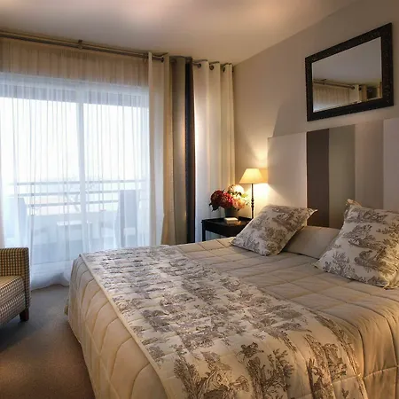 La Reserve 4*
