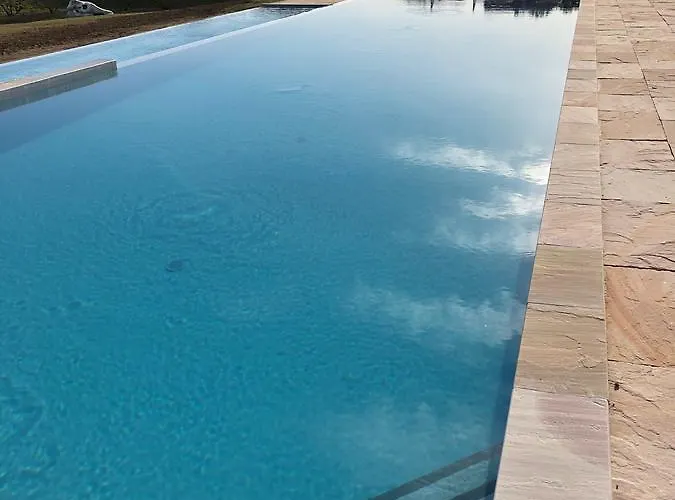 La Réserve Hotel 4*